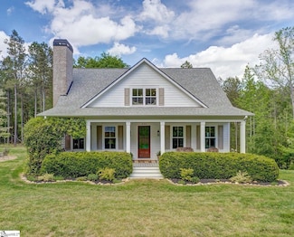 630 Pickens Dr, Pendleton, SC 29670