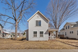 107 N 5th St, Henderson, MN 56044