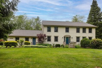 365 F w Hartford Dr, Portsmouth, NH 03801