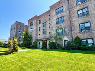 128-11 Newport Ave Unit 4A, Far Rockaway, NY 11694