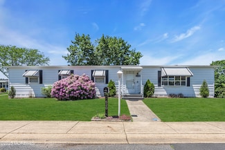 620 Sara Dr, Freehold Township, NJ 07728