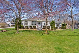 700 Thornton St, Lockport, IL 60441