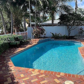 450 SE 6th Terrace, Pompano Beach, FL 33060