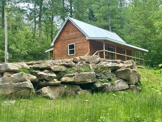 7 Baldwin Rd, McKee, KY 40447