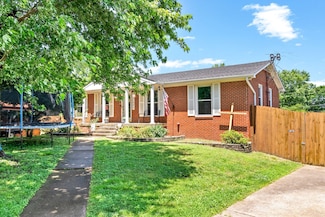 111 Rainbow St, Clarksville, TN 37042