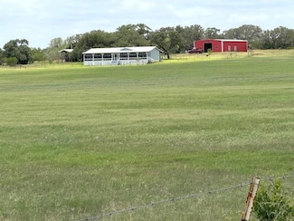 3737 County Road 306, Beeville, TX 78102