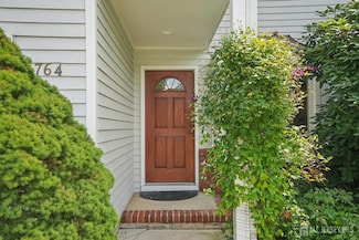 764 Vanessa Ln, Branchburg, NJ 08853