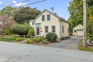 228 Rodman St, Wakefield, RI 02879
