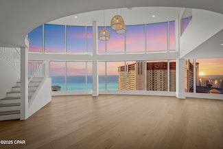 9860 S Thomas Dr Unit L17, Panama City Beach, FL 32408