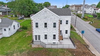 1003 Commercial St, Atchison, KS 66002
