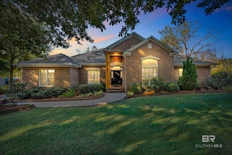 253 Blue Island St, Fairhope, AL 36532