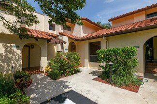 5859 Fox Hollow Dr Unit B, Boca Raton, FL 33486