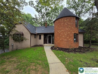 1024 E Elm St, Allentown, PA 18109