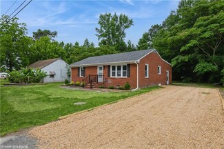 105 Fairfield Ave, Suffolk, VA 23434