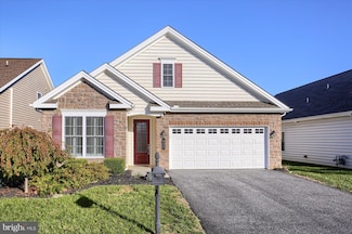 432 General Dr, Mechanicsburg, PA 17050