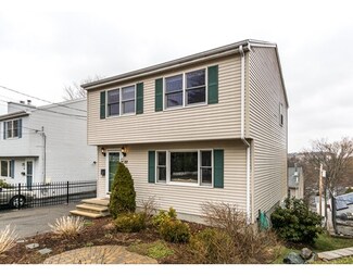 22 Piedmont Ave, Waltham, MA 02451