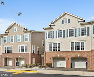 3528 Huntley Manor Ln Unit 128B, Alexandria, VA 22306