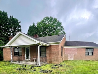 2265 Hickory Tree Rd, Winston Salem, NC 27127
