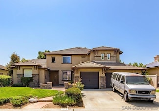 569 Inverlochy Dr, Fallbrook, CA 92028
