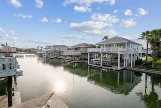 22118 Matagorda Dr, Galveston, TX 77554