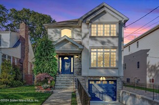 539 College Ave, Staten Island, NY 10302