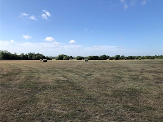 6873 County Road 1135, Leonard, TX 75452