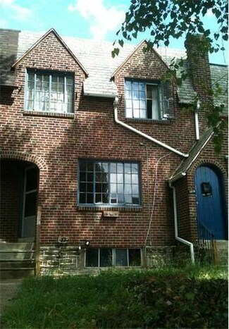 303 Hampden Rd, Upper Darby, PA 19082