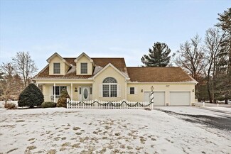 1 Mallard Ln, Southwick, MA 01077