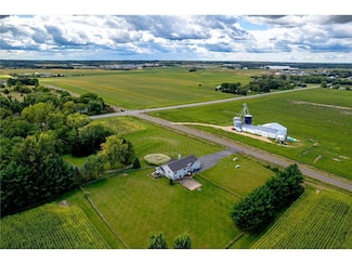 811 130th St, Roberts, WI 54023