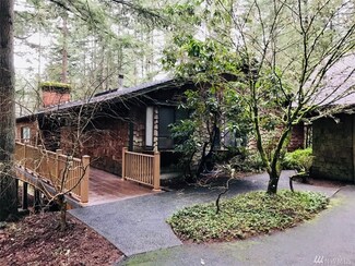 894 Kamus Way, Fox Island, WA 98333