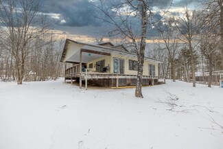 2227 Gray Ln NW, Hackensack, MN 56452