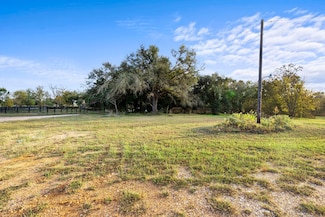 01- 4959 Rock Island Ln, Washington, TX 77880