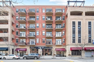 1301 W Madison St Unit 207, Chicago, IL 60607