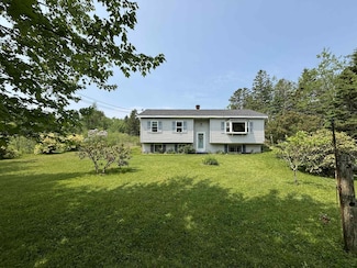 173 Kennebec Rd, MacHias, ME 04654