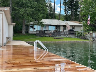 41030 Acacia Ln, Polson, MT 59860
