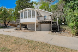 5018 NW Merrimac Ave, Riverside, MO 64150
