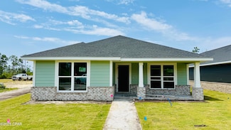1310 Primrose Ln, Panama City, FL 32404