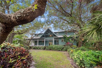 12 Oak Hill Way, Stuart, FL 34996