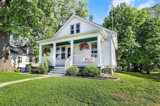 1224 W 7th St, Washington, MO 63090