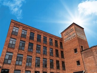 800 N Clinton St, Syracuse, NY 13204