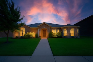 2308 Redwood Dr, Lancaster, TX 75134