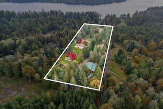 1661 E Thomas Rd, Grapeview, WA 98546