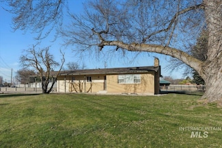 4320 N Locust Grove Rd, Meridian, ID 83646