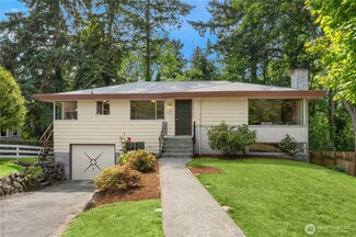 9711 37th Ave SW, Seattle, WA 98126
