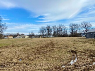2180 Hatchie Dr, Jackson Township, OH 45171