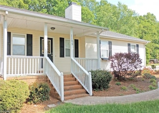 1195 Washburn Rd, Madison, NC 27025