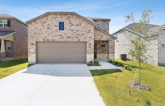 2010 Pleasant Knoll Cir, Forney, TX 75126