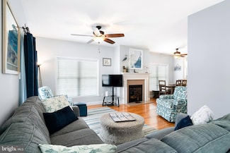114 S Central Ave, Surf City, NJ 08008
