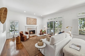 64 Eucalyptus Knoll St, Mill Valley, CA 94941