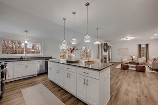 119 Tognalli Dr, Torrington, CT 06790